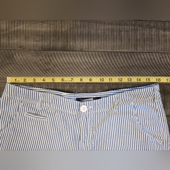 Columbia women's Super Bonehead PFG shorts - Picture 3 of 6